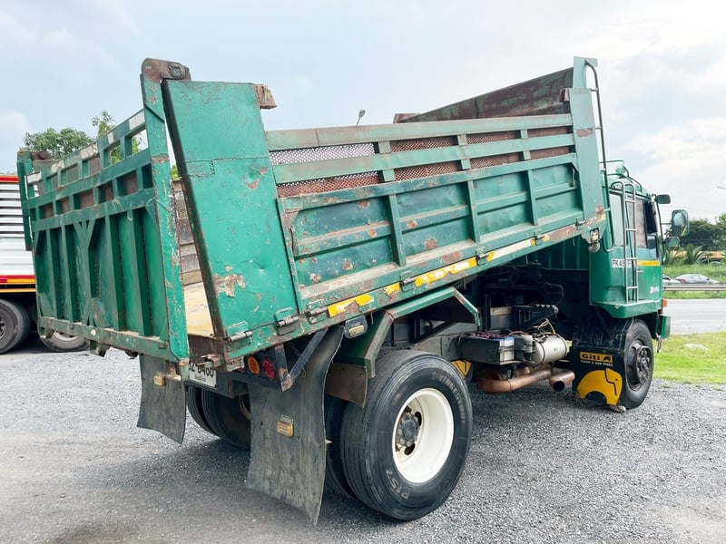 6 ล้อ ดั้ม  MITSUBISHI FK 190 แรง ปี 44