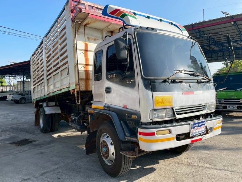 6 ล้อดั้ม เกษตร  ISUZU FTR 195 แรง ปี 53 