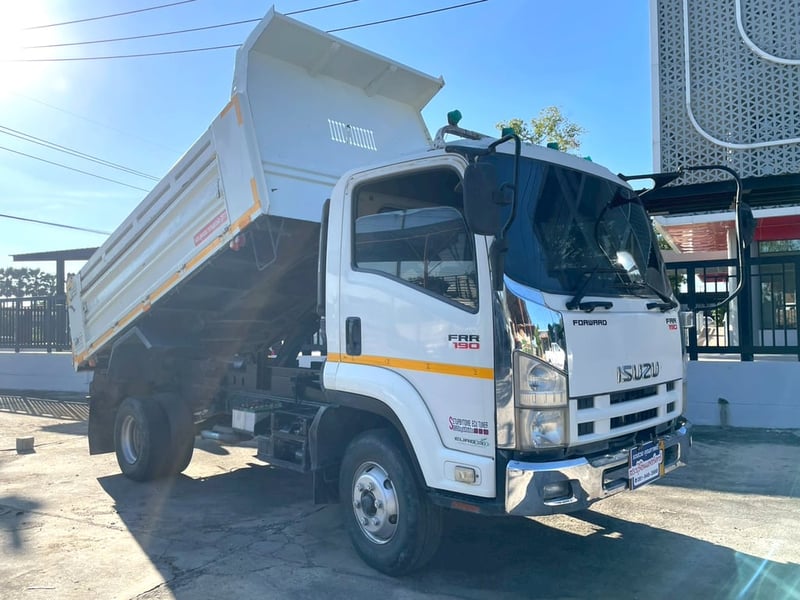 6 ล้อ ดั้ม เข้ามาแล้ว  ISUZU FRR 190 แรง ปี 56 