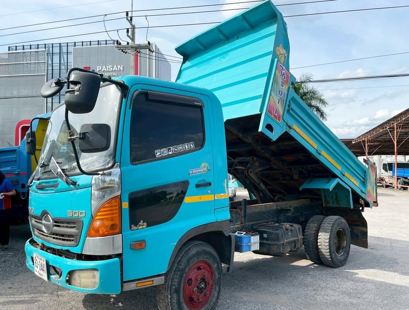 6 ล้อ ดั้ม ฟ้าทะเล  HINO FC7J 240 แรง ปี 63