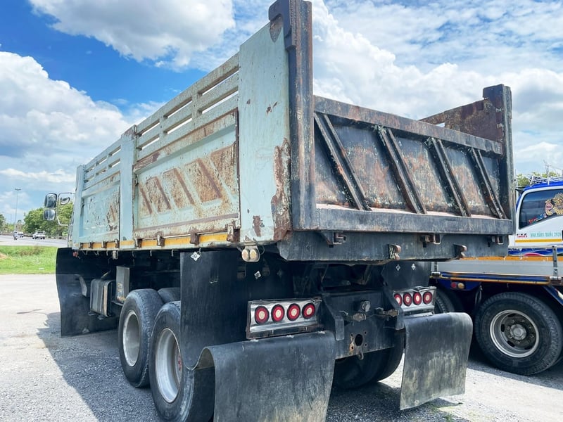 สิบล้อดั้ม ISUZU FXZ23 195 แรง ปี 37