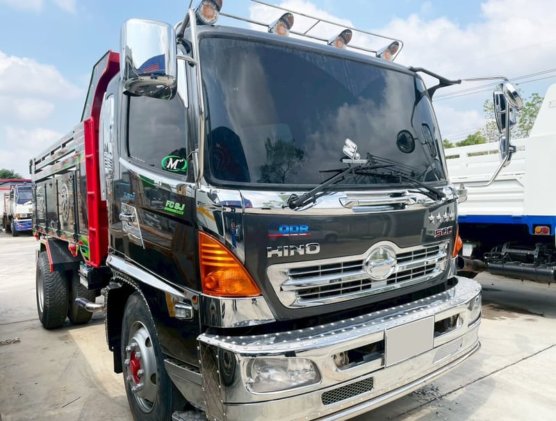6 ล้อดั้ม เทา HINO FG8J 212 แรง ปี 58