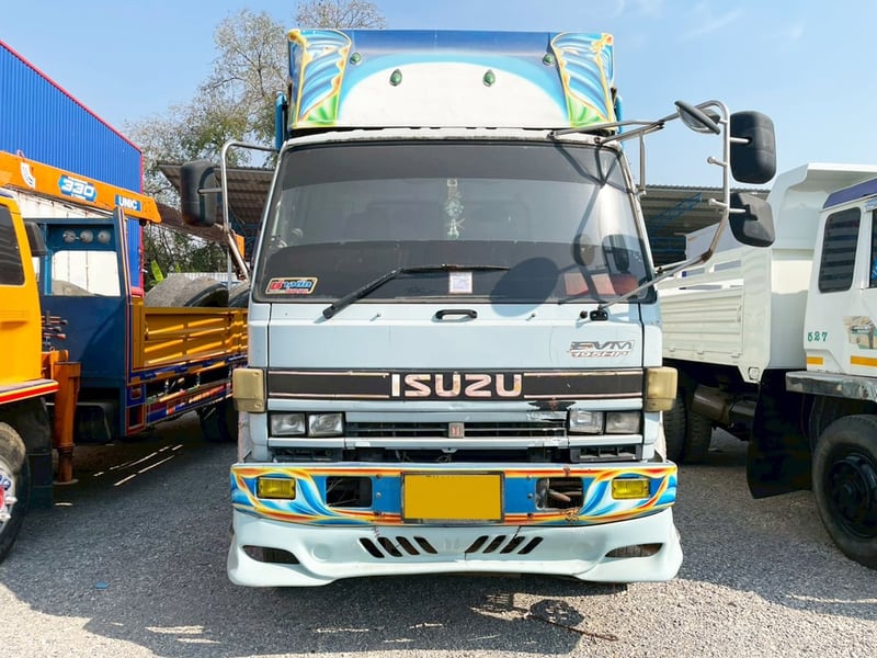 10 ล้อบรรทุก  🚛  ISUZU FVM 195 แรง ปี 38