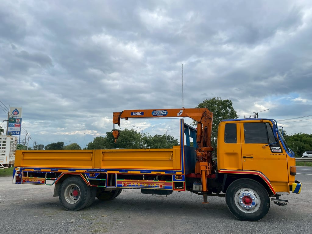 6 ล้อ เครน เข้ามาแล้วครับ ISUZU FTR 195 แรง ปี 38