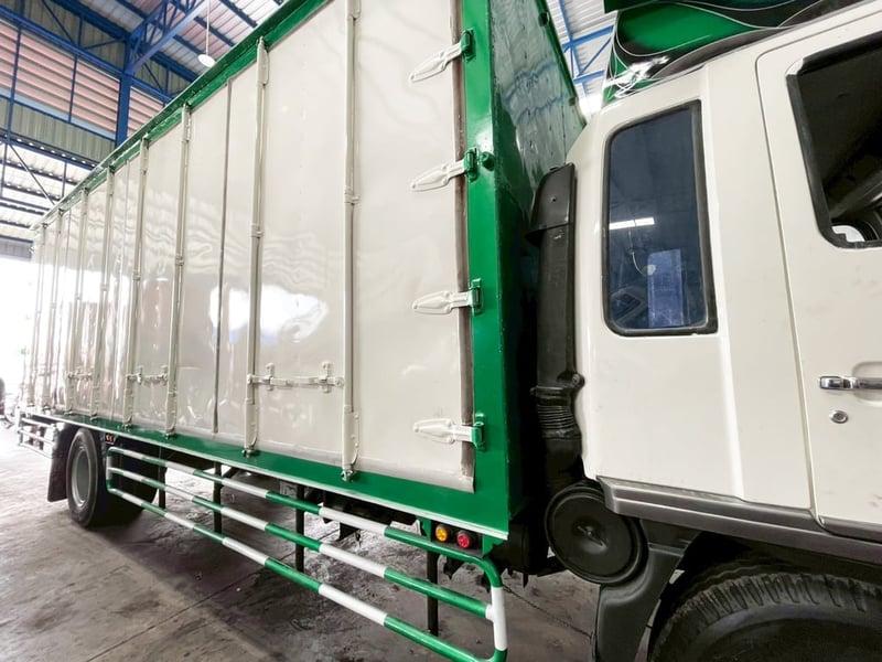 6 ล้อ ตู้บรรทุกเขียว 10 บาน HINO FF1J 210 แรง ปี 43
