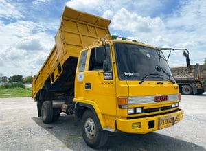 6 ล้อ ดั้ม เหลืองเรืองทรัพย์ ISUZU FRR 195 แรง ปี 48 6 ล้อ ดั้ม เหลืองเรืองทรัพย์ ISUZU FRR 195 แรง ปี 48