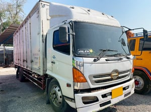 10 ล้อ ตู้บรรทุก มาอีกคันครับ HINO FG1J 212 แรง ปี 47 10 ล้อ ตู้บรรทุก มาอีกคันครับ HINO FG1J 212 แรง ปี 47