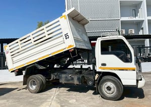 6 ล้อ ดั้ม  ISUZU NQR 175 แรง ปี 49