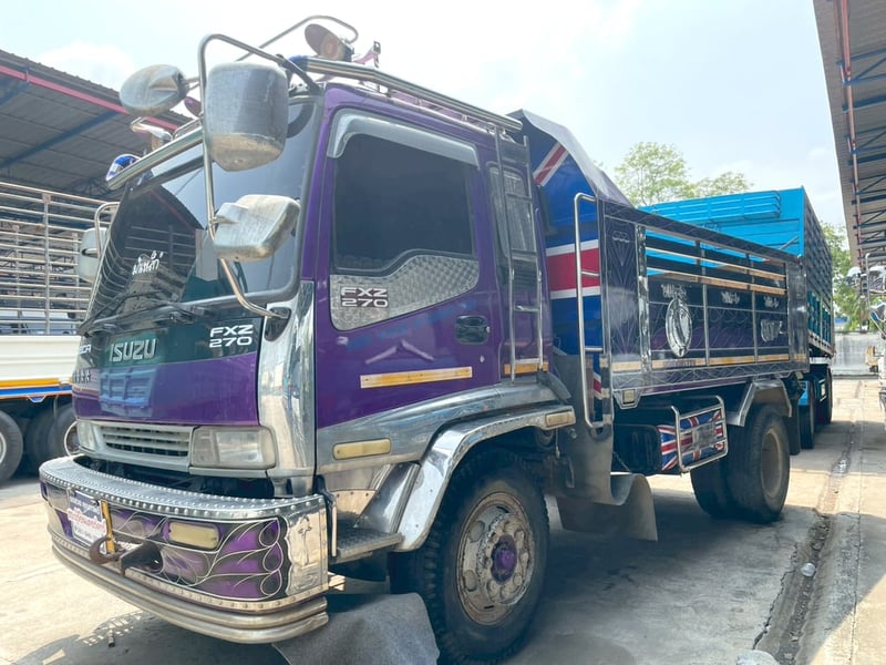 6 ล้อ  ม่วงพ่วงทรัพย์ ISUZU FTR  200 แรง ปี 45