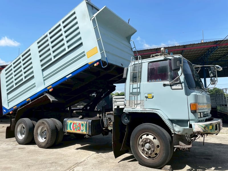 สิบล้อ ISUZU FXZ 23 240 แรง ปี 34 สิบล้อ ISUZU FXZ 23 240 แรง ปี 34