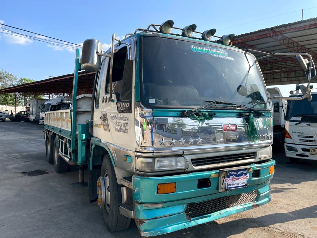 10 ล้อ ติดเครน HINO FL3H 195 แรง ปี 36