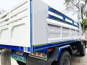 6 ล้อ ดั้ม ขาว ISUZU FTR 33 200 แรง ปี 45