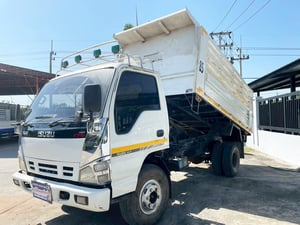 6 ล้อ ดั้ม  ISUZU NQR 175 แรง ปี 49