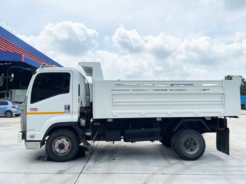 6 ล้อ ดั้ม สามมิตร  ISUZU FRR90 210 แรง ปี 63
