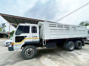 MITSHUBISHI FN527M  205 แรง ปี 41