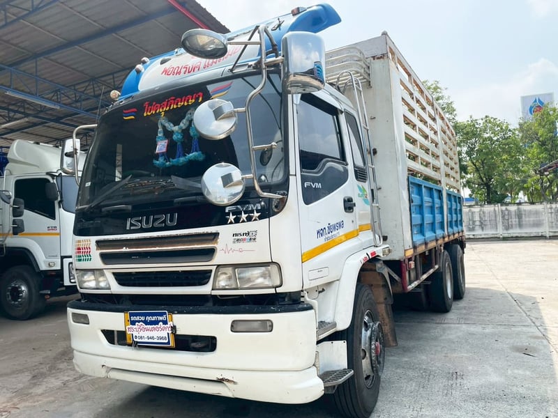 สิบล้อล่อง  มาอีกคันแล้ว  ISUZU FVM  200 แรง ปี 50