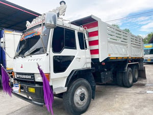 รถบรรทุก 10 ล้อดั้ม MITSHUBISHI FN527 220 แรง ปี 45 รถบรรทุก 10 ล้อดั้ม MITSHUBISHI FN527 220 แรง ปี 45
