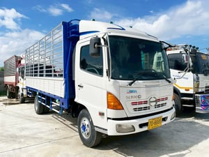 6 ล้อคอก HINO FC4J 144 แรง ปี 48
ยาว 5.5 x 2.4 m เครื่องเดิม 6 ล้อคอก HINO FC4J 144 แรง ปี 48
ยาว 5.5 x 2.4 m เครื่องเดิม