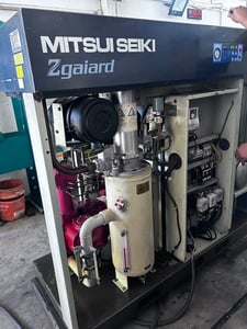 ขายปั๊มลมสกรู50แรงม้า มีแอร์ดรายเออร์ในตัว