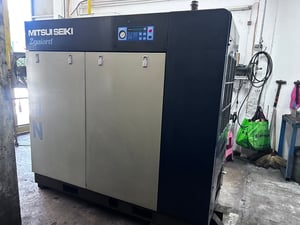 ขายปั๊มลมสกรู50แรงม้า มีแอร์ดรายเออร์ในตัว