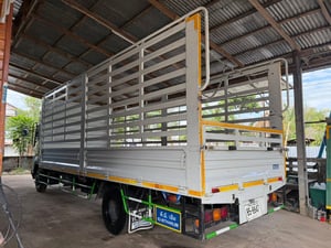 ISUZU FRR 210 แรงม้า รถบรรทุก 6ล้อ กระบะคอกสูง ปี2019 เลขไมล์น้อย 78,000 กม. ISUZU FRR 210 แรงม้า รถบรรทุก 6ล้อ กระบะคอกสูง ปี2019 เลขไมล์น้อย 78,000 กม.