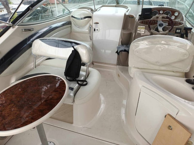 ขายเรือ Maxum by Bayliner ขายเรือ Maxum by Bayliner