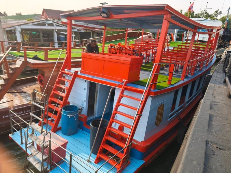 ขายเรือโดยสาร 2 ชั้น