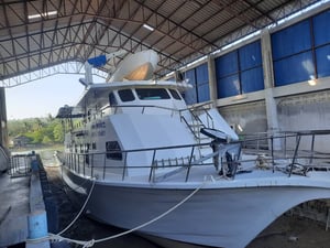 ขายเรือยอชท์ไม้ เก๋งไฟเบอร์กลาส @ระนอง