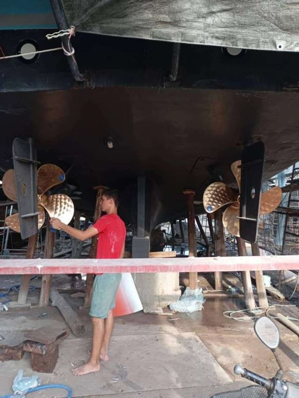 For Sale 4.3M THB : 58' Fibreglass Boat For Sale 4.3M THB : 58' Fibreglass Boat