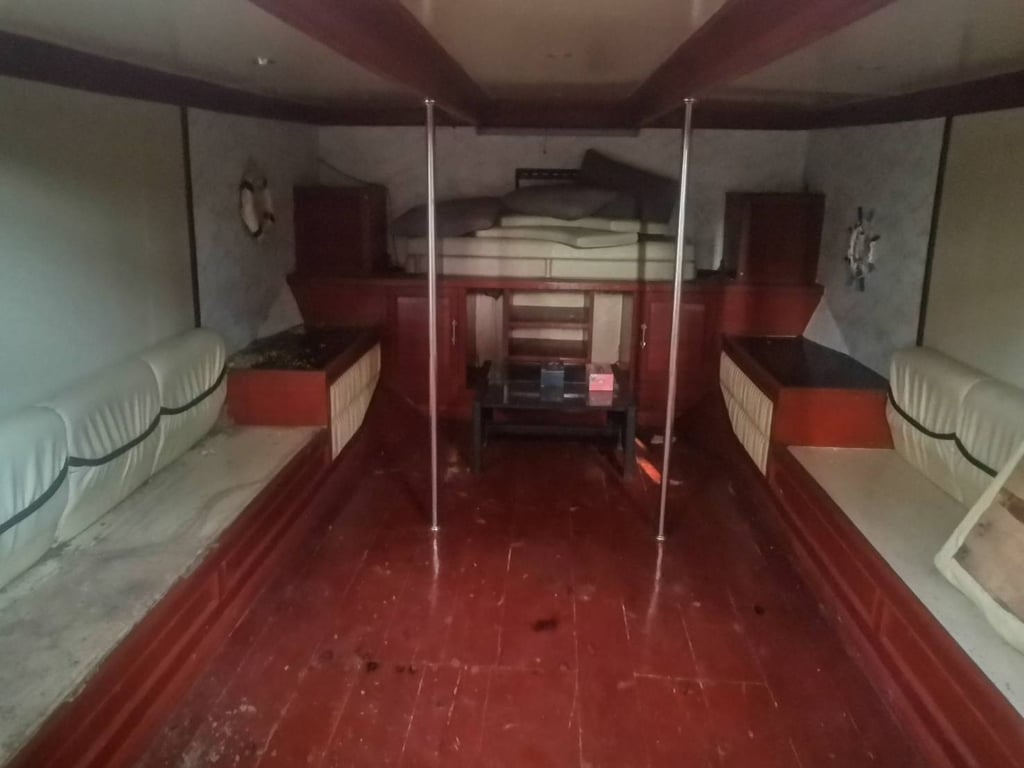 ขายเรือท่องเทียว ปาร์ตี้ เอาไปบิ้วท์ภายในต่อ