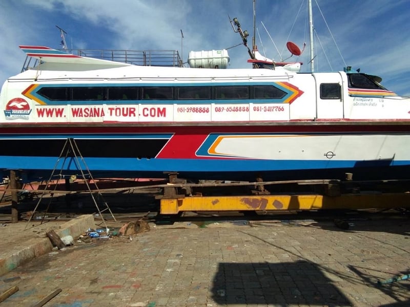 ขายเรือเฟอร์รี่ ไฟเบอร์กลาส 85 ฟุต