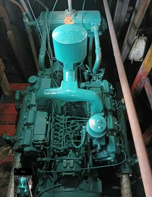 ขายเรือไม้ 2 ชั้น พร้อมเครื่องอัดแทงค์อากาศ