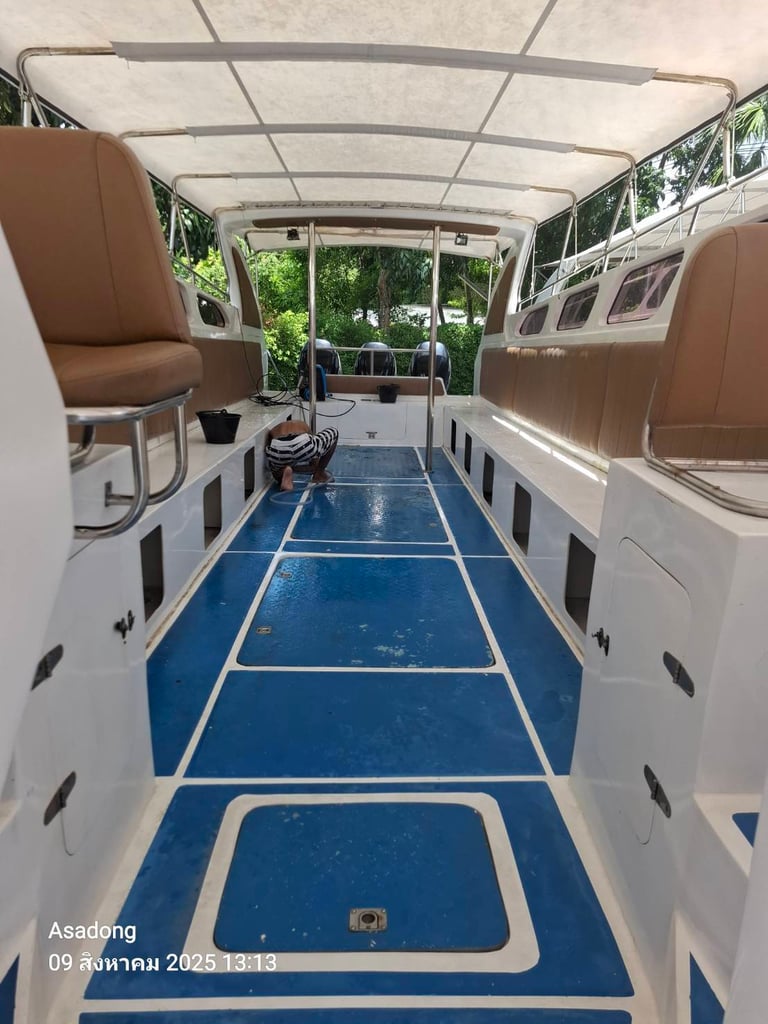 47 ft Speedboat for sale 47 ft Speedboat for sale