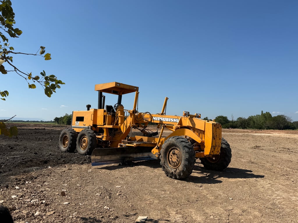 ขายรถเกรด MITSUBISHI MG530  ใช้งานได้ปกติ