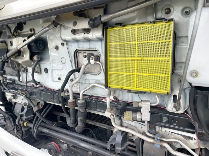 6 ล้อ HINO MEGA FC9J 175 กระบะคอกเหล็กสูง กระบะยาว 5.50 กว้าง 2.20 สูง 2.20  