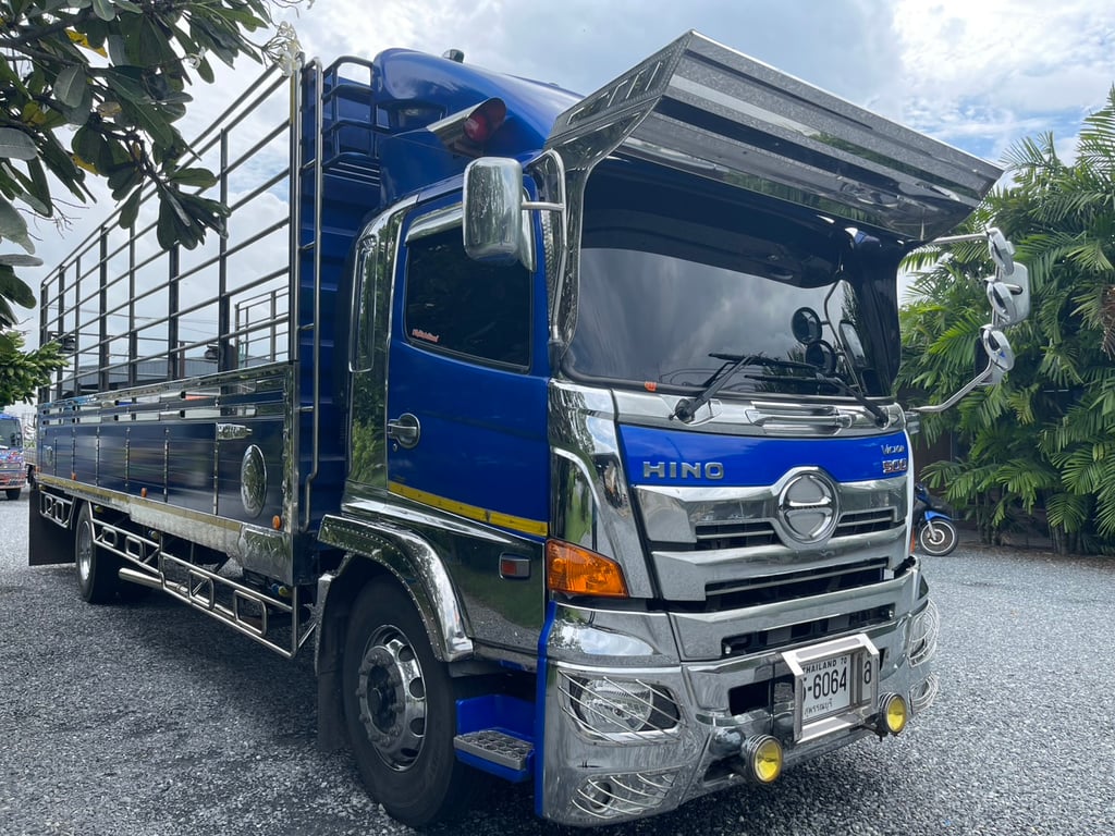 Hino 240 คอก ยาว 8.70 ม เครื่อง 240 มือเดียวป้ายแดง Hino 240 คอก ยาว 8.70 ม เครื่อง 240 มือเดียวป้ายแดง