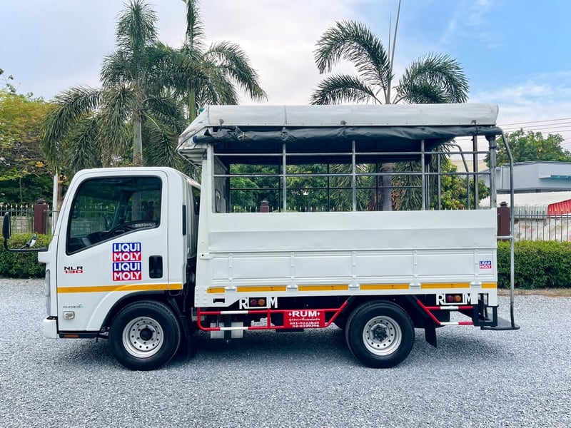ISUZU NLR 130 4 ล้อ 2 แถวพร้อมที่นั่ง แรงเทอร์โบ รถห้างแท้ ปี 2560 