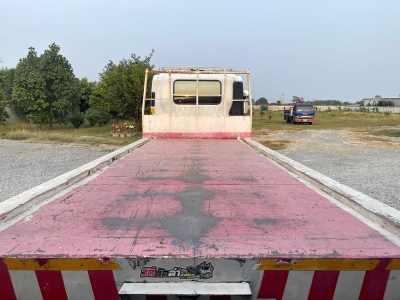 6 ล้อพื้นเรียบ ISUZU FRR 190