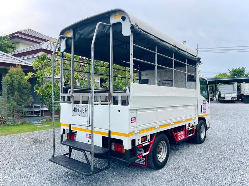 ISUZU NLR 130 4 ล้อ 2 แถวพร้อมที่นั่ง แรงเทอร์โบ รถห้างแท้ ปี 2560 