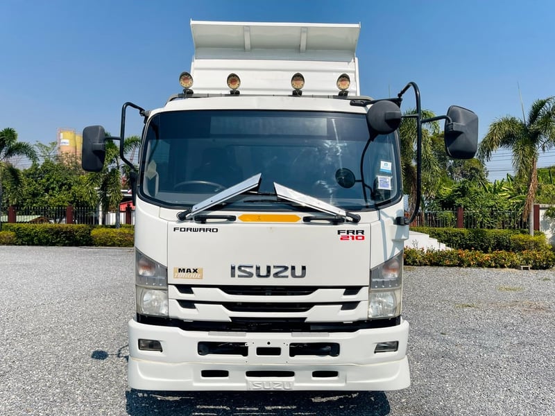 FRR 210 ตัว MAX TORQUE 6 ล้อดั้มพ์ ปี 2561