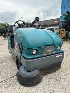 รถกวาดถนน KOMATSU S20 มาใหม่พร้อมใช้งาน สอบถามที่คุณครีม 0658844400