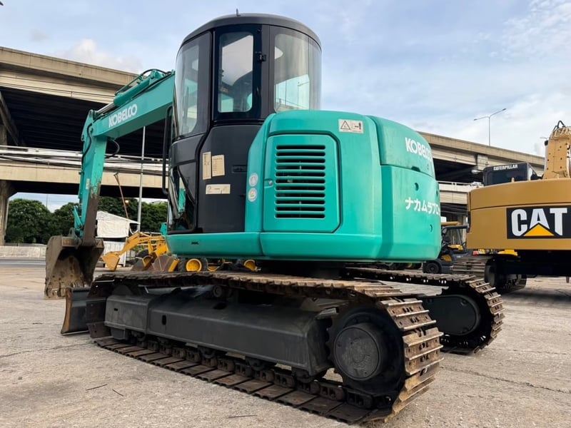 รถขุด KOBELCO SK75SR ใช้งานมาน้อย สอบถามที่คุณครีม 0658844400