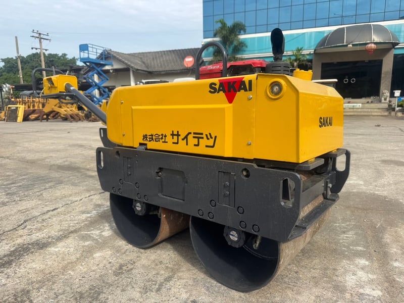 บดเดินตาม SAKAI ใช้งานง่าย สตาร์ทกุญแจ สอบถามที่คุณครีม 0658844400