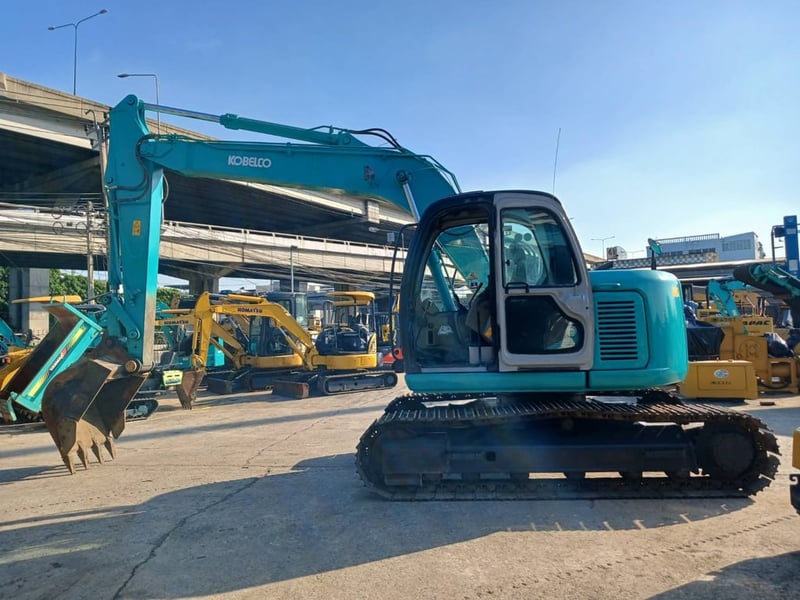 รถขุด KOBELCO SK135SR ใช้งานง่าย สอบถามที่คุณครีม 0658844400