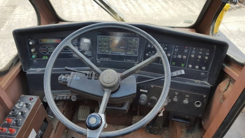 รถเครน KATO KR25H-IIIl พร้อมใช้งาน สอบถามที่คุณครีม 0658844400