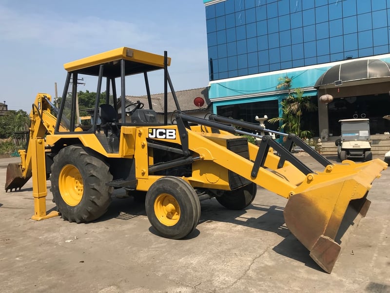 รถตักหน้าขุดหลัง JCB 3CX พร้อมใช้งาน สอบถามที่คุณครีม 0658844400