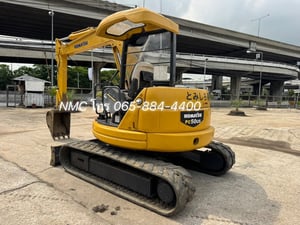 รถขุด KOMATSU PC50US ใช้งานมาน้ิอย สอบถามที่คุณครีม 0658844400