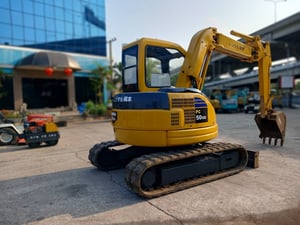รถขุด KOMATSU PC50UU-2 ใช้งานมาน้อย สอบถามที่คุณครีม 0658844400