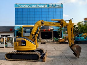 รถขุด KOMATSU PC50UU-2 พร้อมใช้งาน สอบถถามที่คุณครีม 0658844400