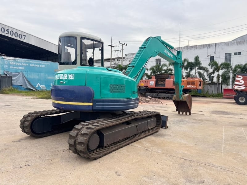 รถขุด KOMATSU PC70FR-1 ใช้งานมาน้อย สอบถามที่คุณครีม 0658844400